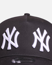 New Era New York Yankees 'Double Logo' 9FORTY A-Frame Snapback Official Team Colour