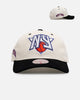 Mitchell & Ness New York Knicks 'Worldwide' Deadstock Snapback Egret