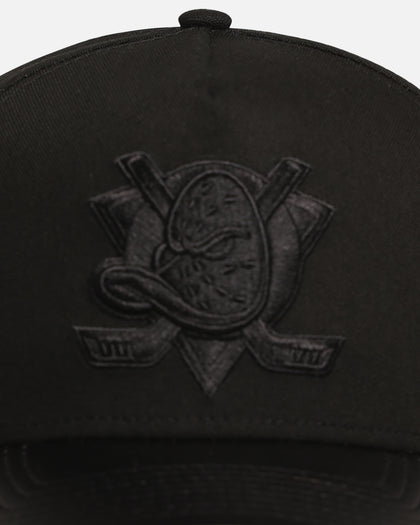 New Era Anaheim Ducks 'Canvas Leather' 9FORTY A-Frame Snapback Black