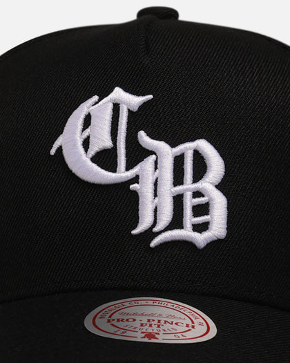 Mitchell & Ness Chicago Bulls 'Gothic Letter' Pro Pinch Snapback Black