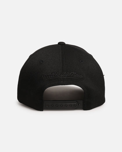 Mitchell & Ness Las Vegas Raiders 'Weald' Pro Pinch Snapback Black