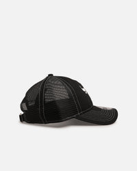 New Era Chicago Bulls 'Contrast Chrome' 9TWENTY Casual Trucker Strapback Black