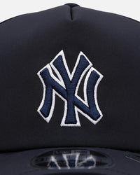 New Era New York Yankees 'Batting Practice' 9FORTY A-Frame Trucker Snapback Official Team Color