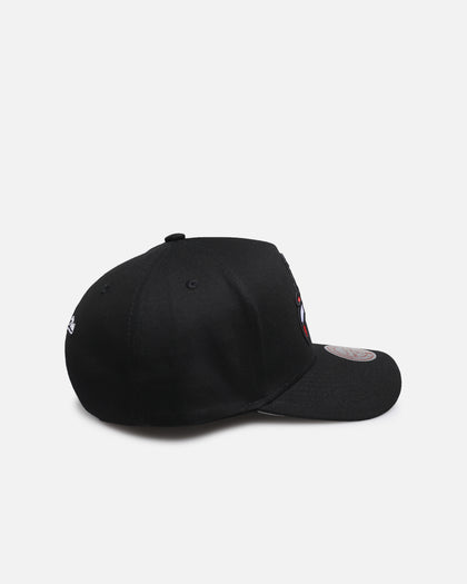 Mitchell & Ness Chicago Bulls 'Upside Down Logo' Pro Pinch Snapback Black