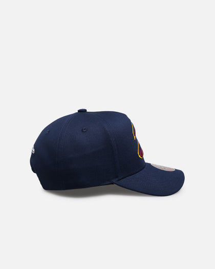 Mitchell & Ness Cleveland Cavaliers 'Upside Down Logo' Pro Pinch Snapback Navy