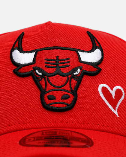 New Era Chicago Bulls 'Team Color Hearts' 9FORTY A-Frame Snapback Official Team Color