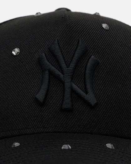 New Era New York Yankees 'All Black Embellishment' 9FORTY A-Frame Snapback Black/Black