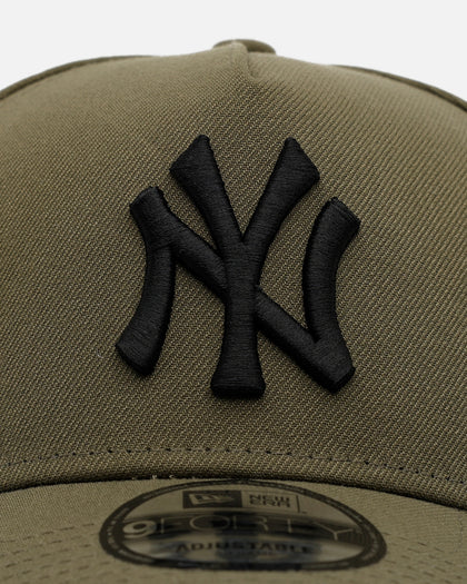 New Era New York Yankees 'Easy Olive' 9FORTY A-Frame Snapback Olive