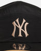 New Era New York Yankees 'Two-Tone Black' Camper Strapback Black/Khaki
