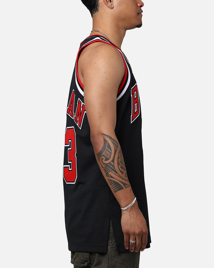 Mitchell & Ness Chicago Bulls Michael Jordan '97-'98 #23 Authentic NBA Jersey Black