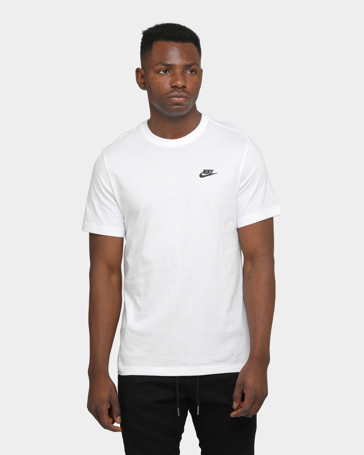 mens white nike crew neck
