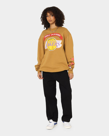 Mitchell & Ness Los Angeles Lakers 3-Peat Crewneck Bone Brown