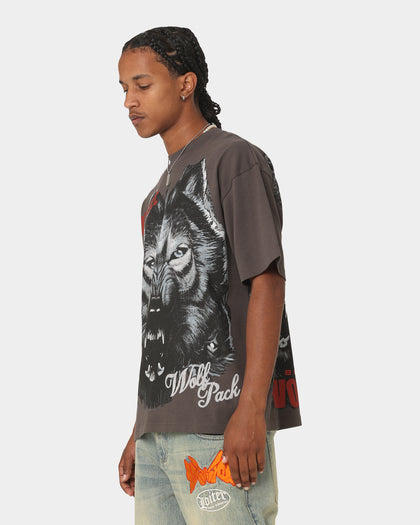 Loiter Wolf Pack Vintage T-Shirt Charcoal