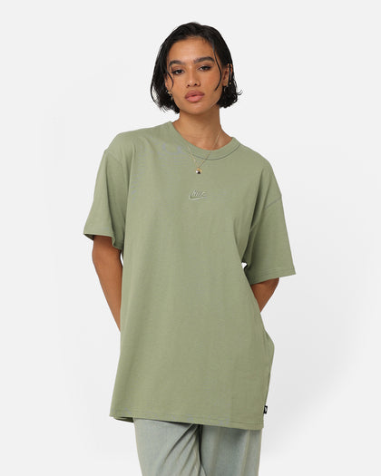 Nike Sportswear Premium Essentials Sustainable T-Shirt Oil Green
