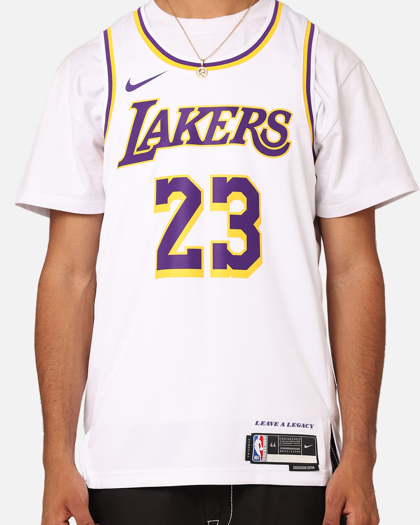 lebron jersey white lakers
