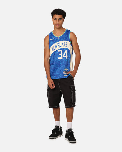 Nike Milwaukee Bucks Giannis Antetokounmpo Dri-FIT Swingman Jersey Photo Blue