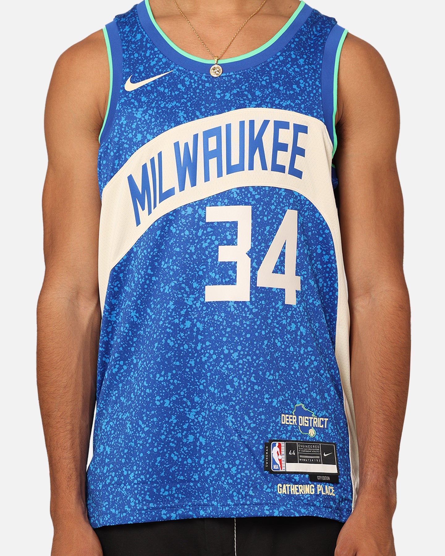 Nike Milwaukee Bucks Giannis Antetokounmpo Dri-FIT Swingman Jersey
