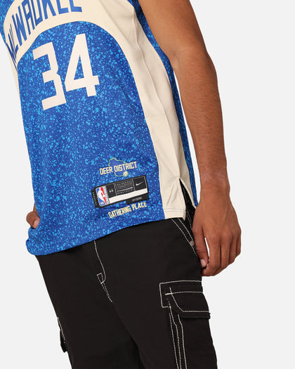 Nike Milwaukee Bucks Giannis Antetokounmpo Dri-FIT Swingman Jersey Photo Blue