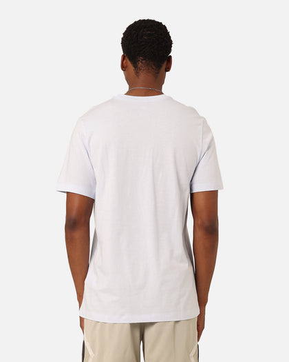 Nike Sportswear Club T-Shirt Football Grey