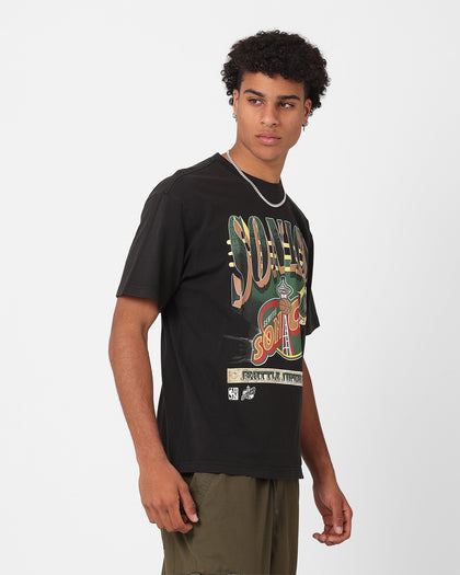 Mitchell & Ness Seattle SuperSonics In The Spotlight T-Shirt Faded Black