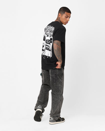 Key Street Versus T-Shirt Black