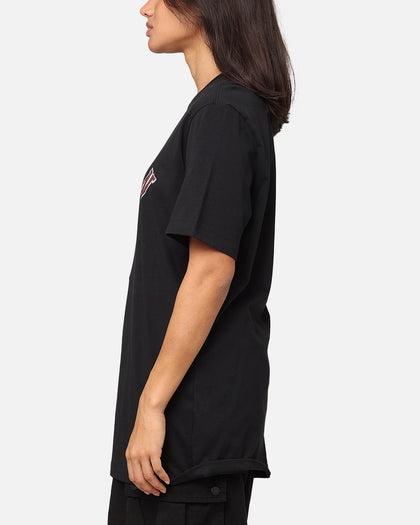 Jordan Flight Essentials Arch T-Shirt Black/Lobster
