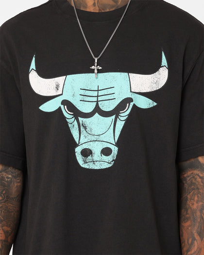 Mitchell & Ness Chicago Bulls Ice Blue Logo T-Shirt Faded Black
