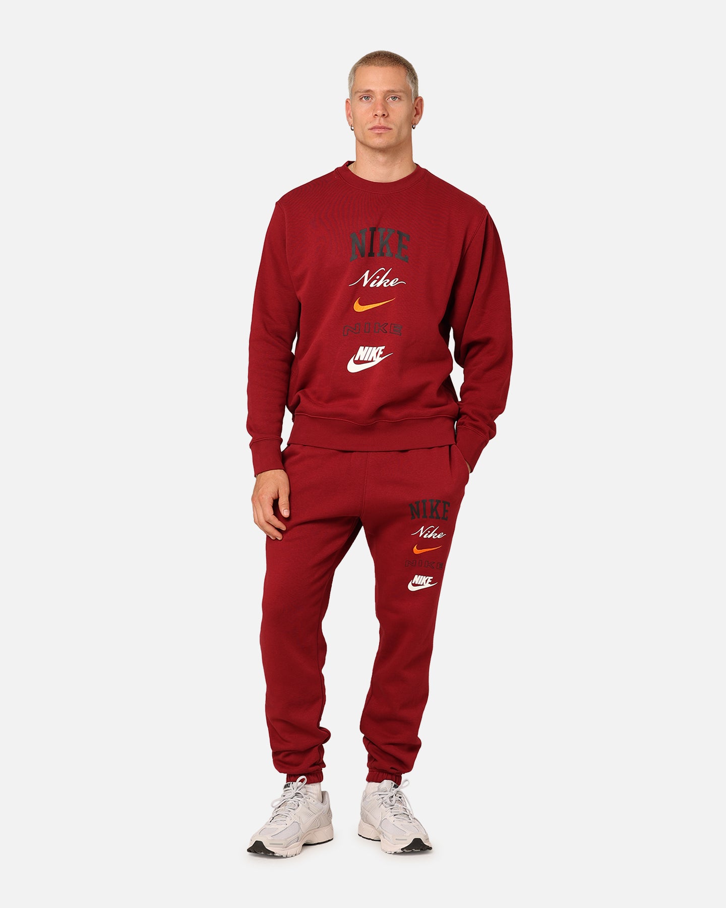 nike club fleece crew red