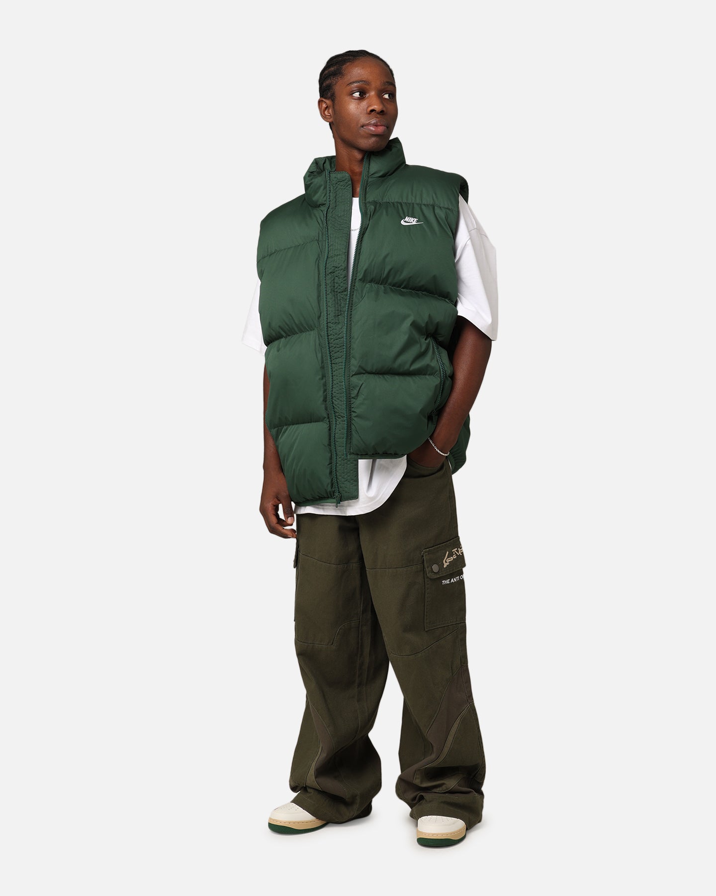 Nike Sportswear Club PrimaLoft® Water-Repellent Puffer Vest Green