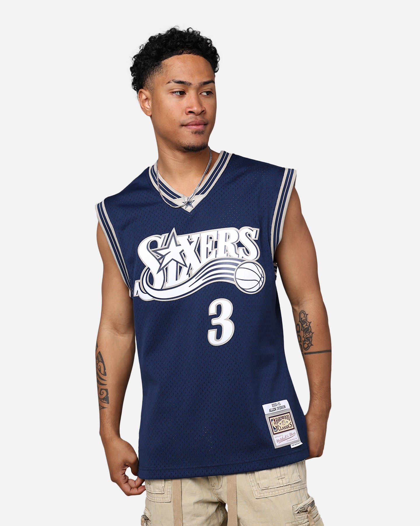 Mitchell & Ness Philadelphia 76ers Allen Iverson 2000-01 College