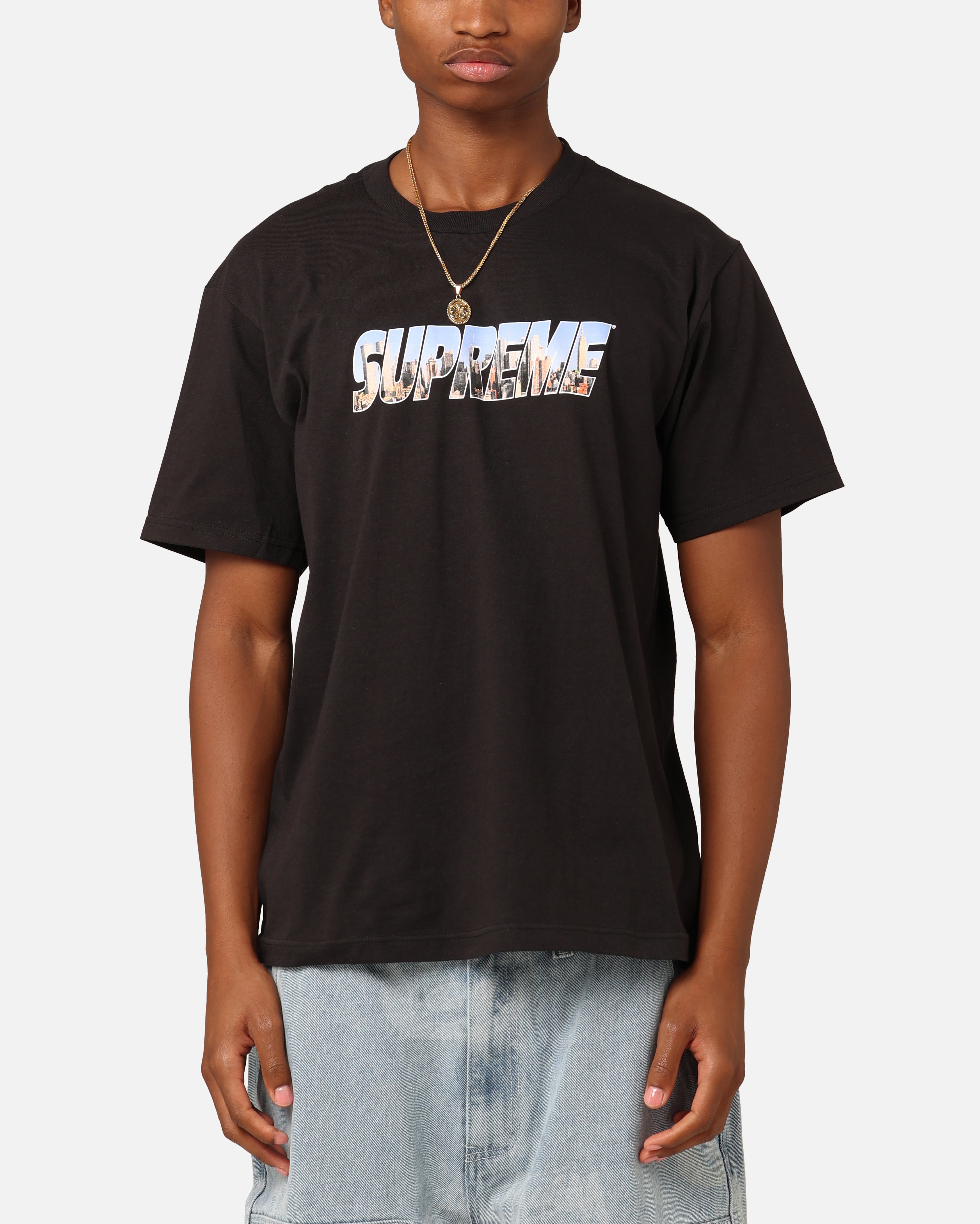 Supreme Gotham T-Shirt Black | Culture Kings
