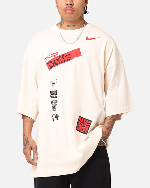 Nike Chicago Bulls NBA Courtside Oversized T-Shirt Pure