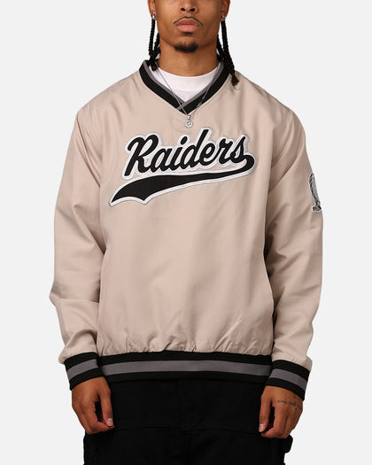 New Era Las Vegas Raiders Sports Classics Pullover Windbreaker Stone/OTC