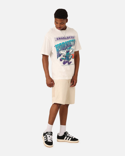 Mitchell & Ness Charlotte Hornets Brush Off 2.0 T-Shirt Vintage White