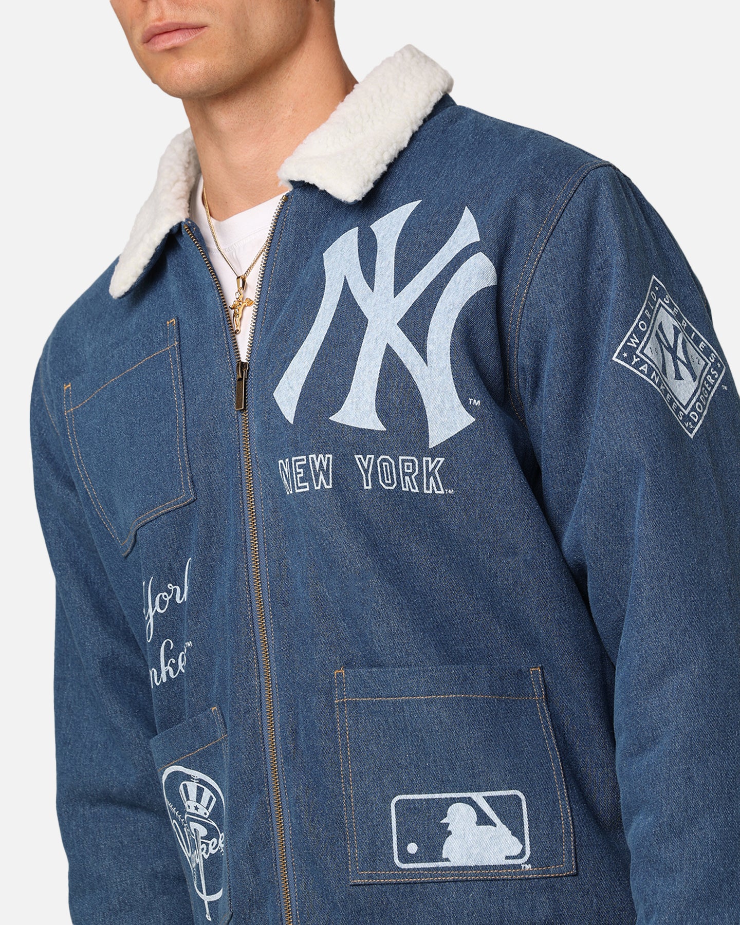 Majestic Athletic New York Yankees Etched Denim Shacket Washed
