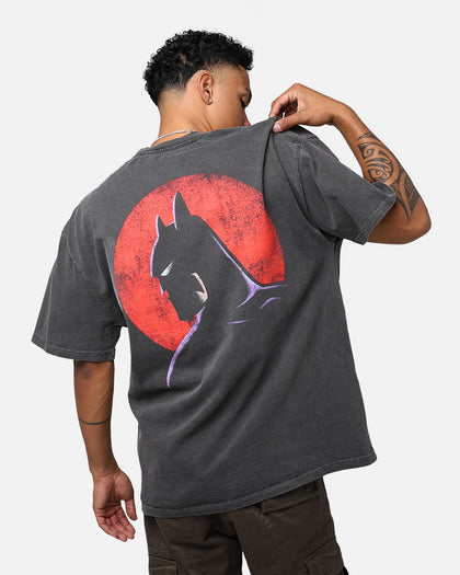 73Studio X DC Batman The Animated Series Heavyweight Vintage T-Shirt Washed Black