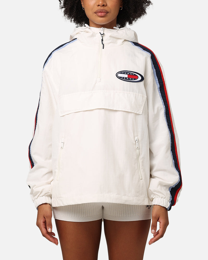 Tommy Jeans Women's TJW Archive Chicago Pullover Jacket Ancient White