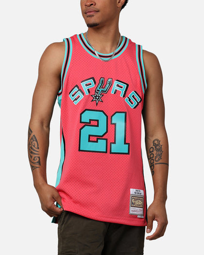 Mitchell & Ness San Antonio Spurs Tim Duncan 'Spurs 2014 Champs' '98-99 Swingman Jersey Pink