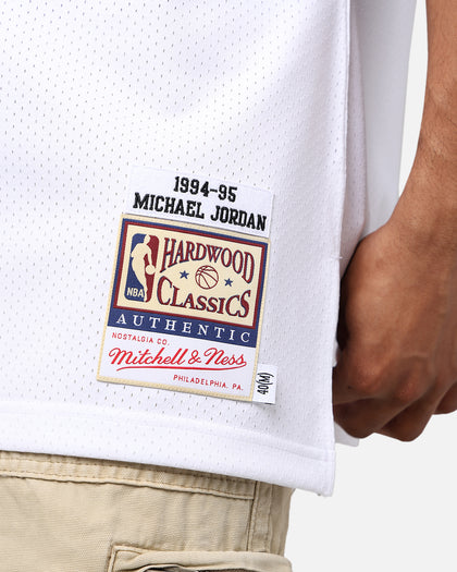 Mitchell & Ness Chicago Bulls Michael Jordan1994-95 Authentic Home Jersey White