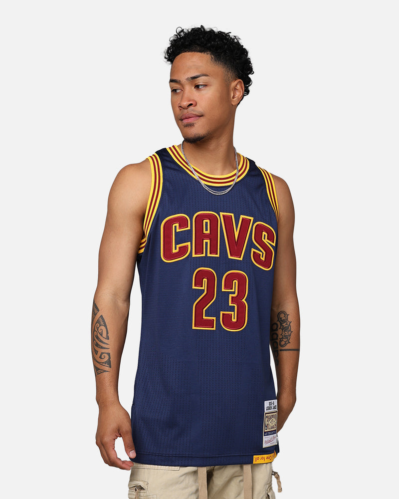 Mitchell & Ness Cleveland Cavaliers LeBron James 2015-16 Authentic Jersey Navy