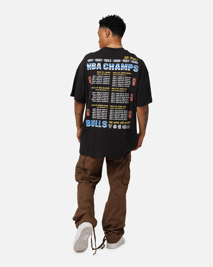 Mitchell & Ness Chicago Bulls Six Time T-Shirt Black