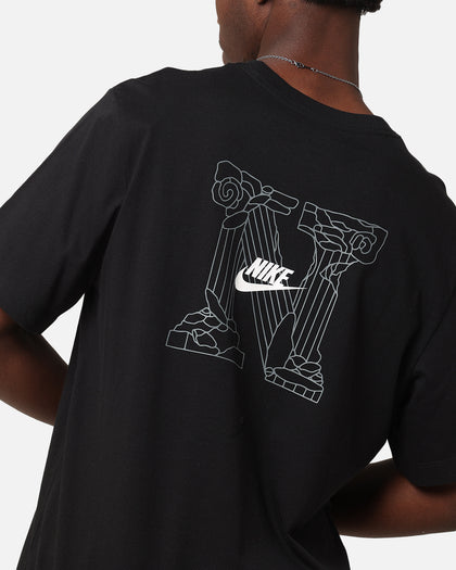 Nike Sportswear Essential Club T-Shirt Black