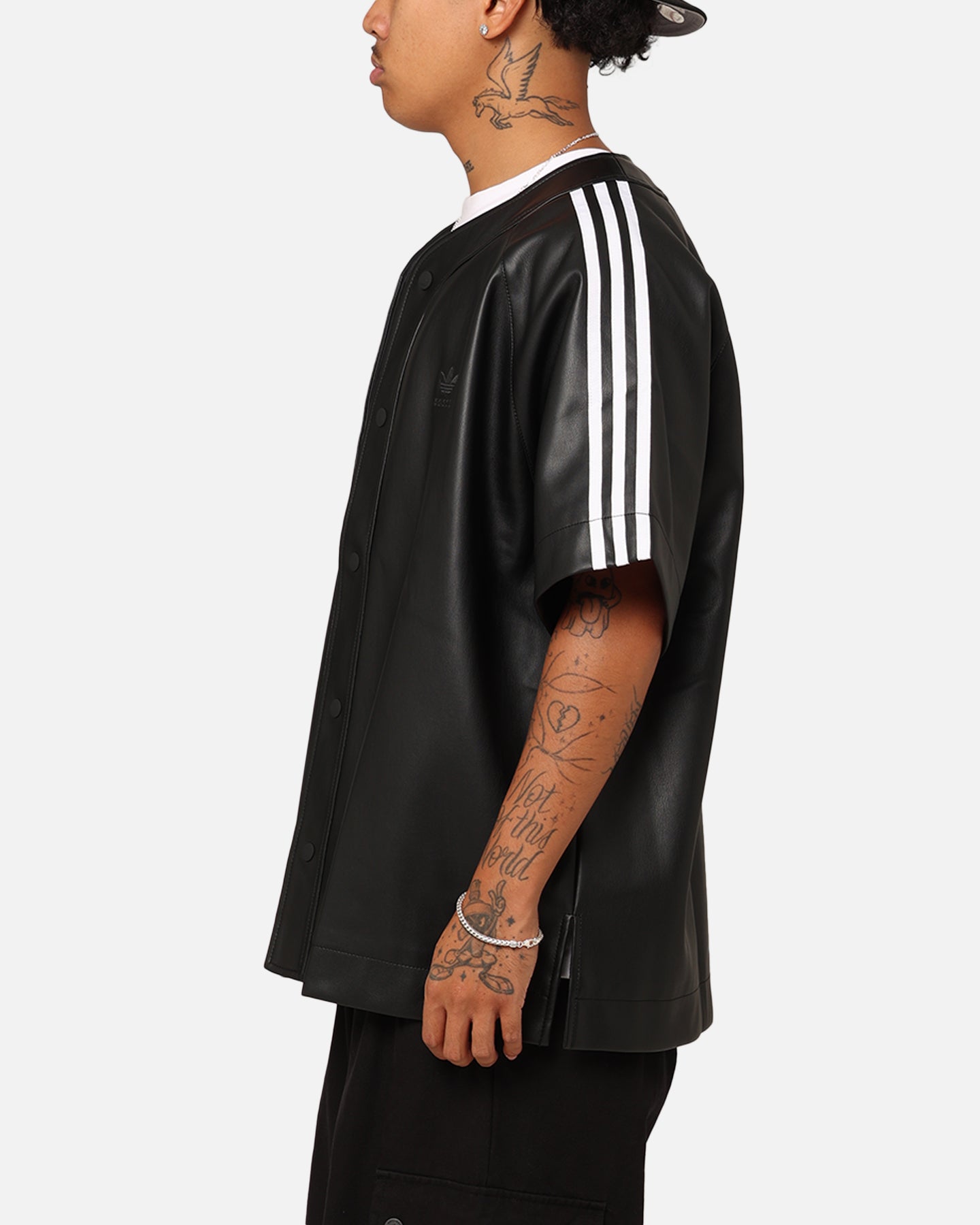 トップス adidas faux leather baseball shirt black Adidas Faux Leather Adicolour 3-Stripes Baseball T-Shirt Black