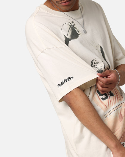 Mitchell & Ness Chicago Bulls Rebound T-Shirt Unbleached