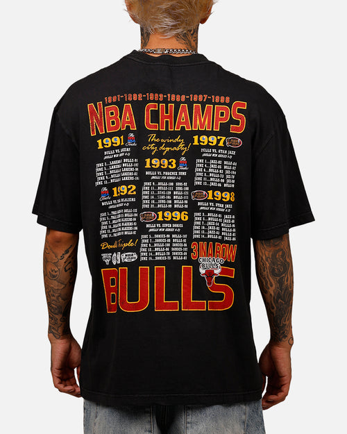 Mitchell & Ness Chicago Bulls Explode Champions T-Shirt Overdyed Black