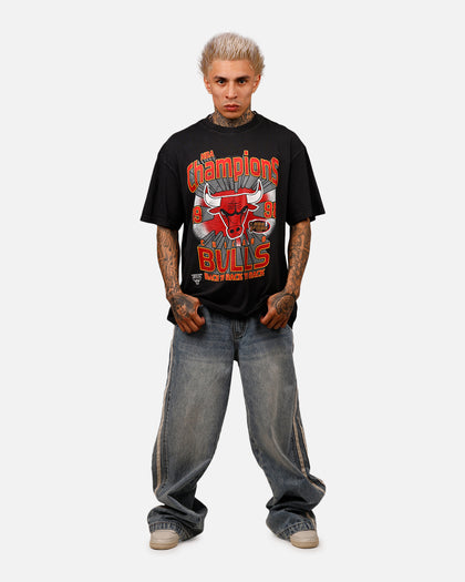 Mitchell & Ness Chicago Bulls Explode Champions T-Shirt Overdyed Black