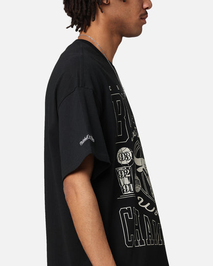 Mitchell & Ness Chicago Bulls 6 Time World Champions T-Shirt Faded Black