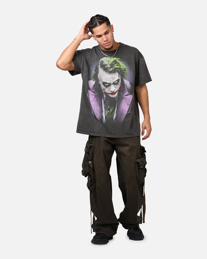 73Studio X DC Batman The Joker Magic Trick Heavyweight T-Shirt Black Wash