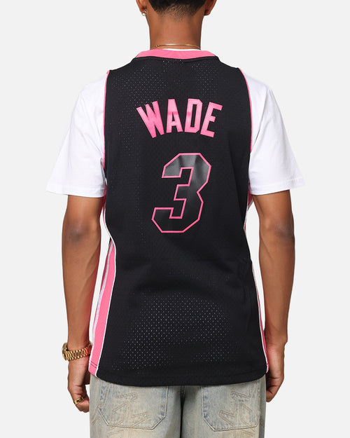 Mitchell & Ness Miami Heat Dwyane Wade 'Volt' 2005 Swing Jersey Black/Pink