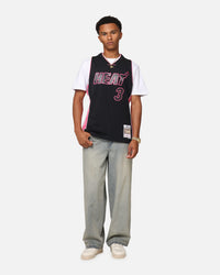 Mitchell & Ness Miami Heat Dwyane Wade 'Volt' 2005 Swing Jersey Black/Pink